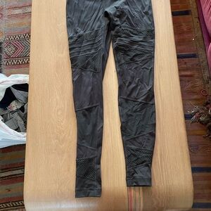 lululemon athletica Black Leggings